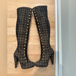 Gorgeous Rare Jeffrey Campbell Ibiza Boots size 7